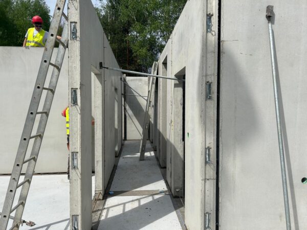 IMG 20250424 WA0031 - Pełna obsługa inwestycji - wszystko pod jednym dachem! Formalności przy budowie domu